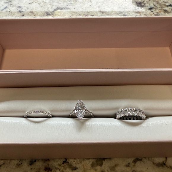 Everly Jewelry - Everly Ring Stack